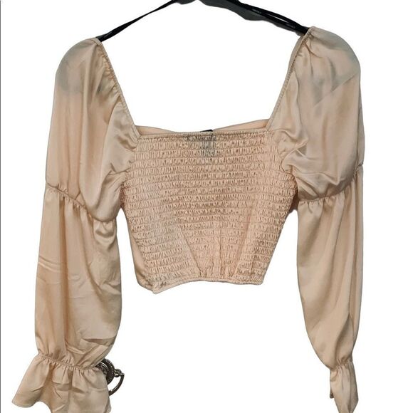 Size Small NWT Beige Champagne Peasant Long Sleeve Woven Crop top Forever 21 - Picture 6 of 9